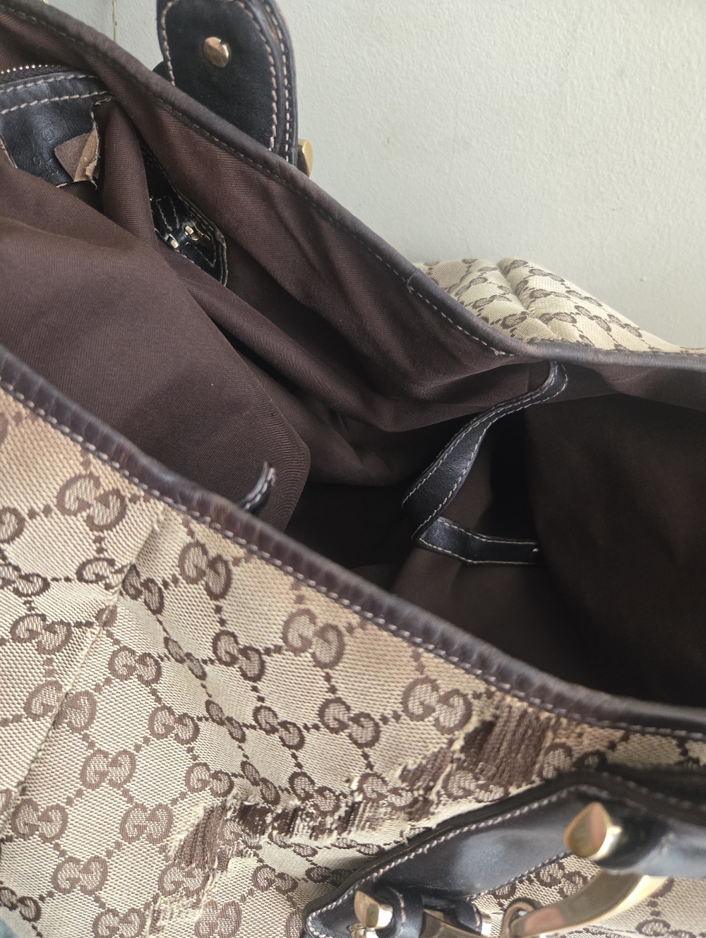 ⚠️COA⚠️Gucci Pelham Brown Monogram GG Canvas Tote Bag Fair Cindition - Picture 16 of 16